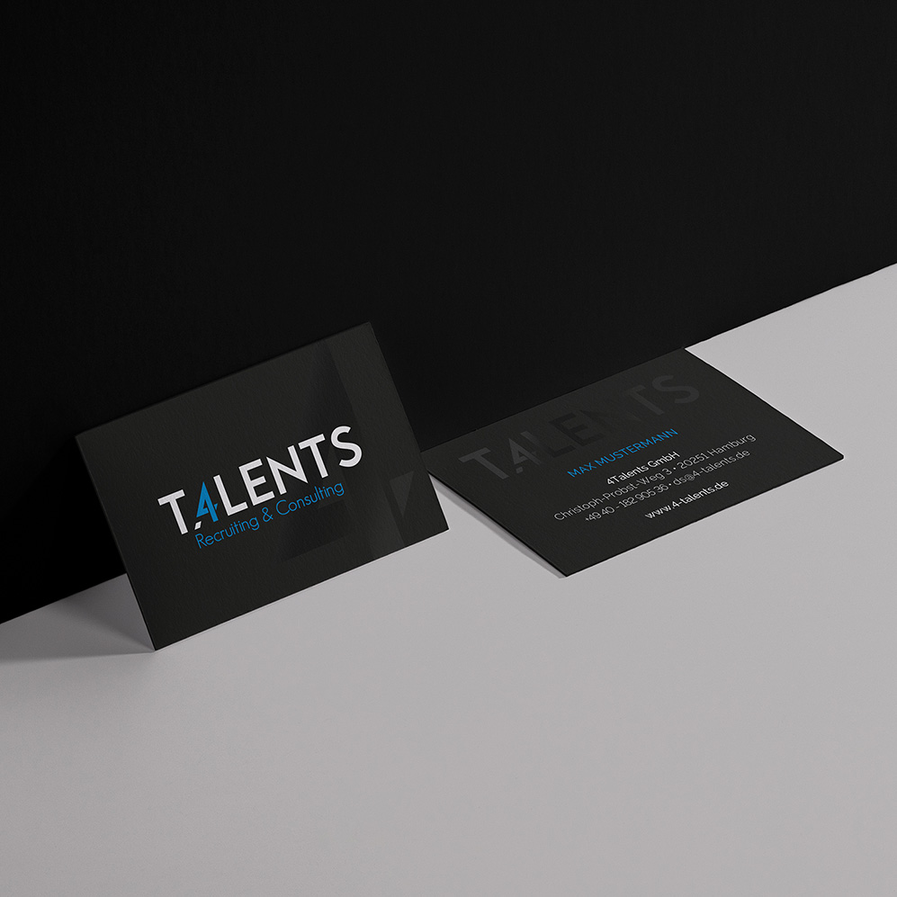 Design der Visitenkarten für 4Talents mit partiellem Lack